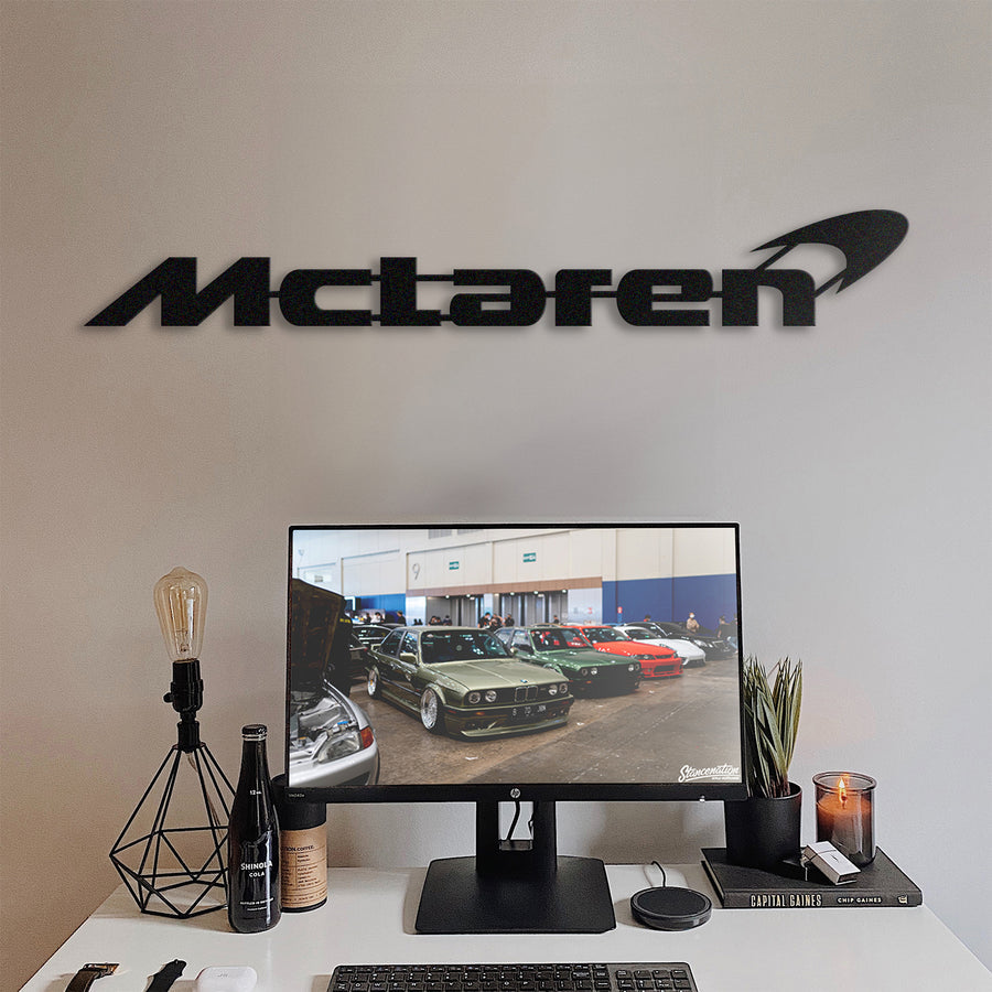 لوحة شعار شركة مكلارين Mclaren